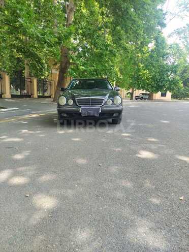 Mercedes E 240 2000, 270,000 km - 2.4 l - Mingəçevir