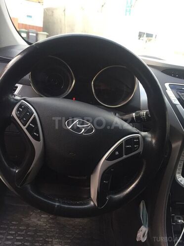 Hyundai Elantra 2011, 198,000 km - 1.8 l - Bakı