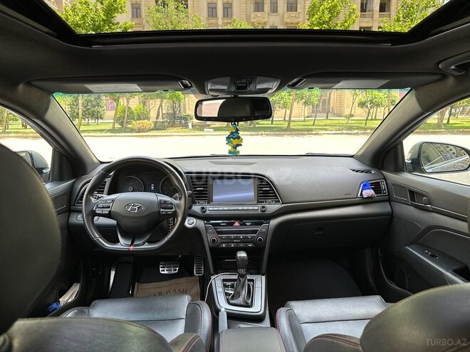 Hyundai Elantra 2017, 83,686 km - 1.6 l - Bakı