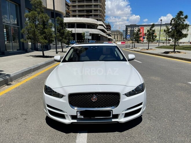 Jaguar XE 2016, 48,000 km - 2.0 л - Bakı