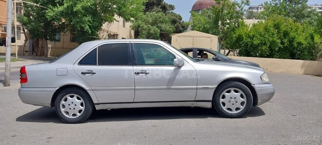 Mercedes C 180 1995, 515,000 km - 1.8 l - Bakı