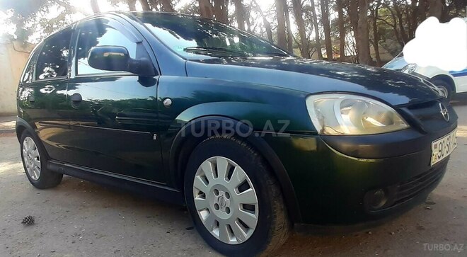 Opel Corsa 2001, 235,000 km - 1.4 l - Bakı