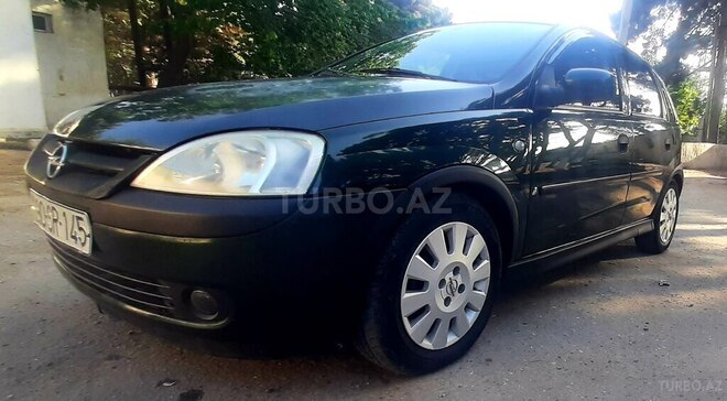 Opel Corsa 2001, 235,000 km - 1.4 l - Bakı