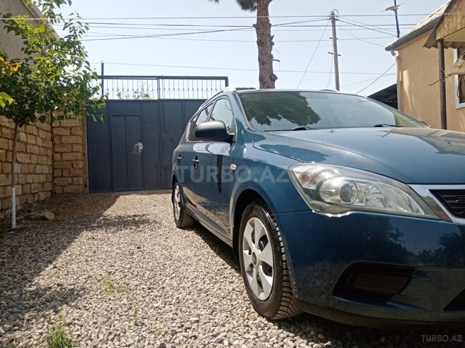 Kia Ceed 2009, 197,000 km - 1.6 л - Sumqayıt