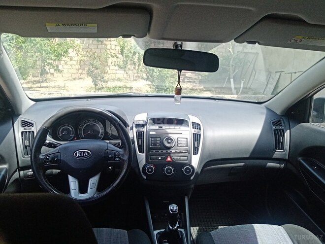 Kia Ceed 2009, 197,000 km - 1.6 л - Sumqayıt