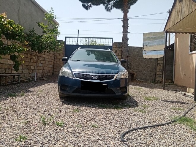 Kia Ceed 2009, 197,000 km - 1.6 л - Sumqayıt