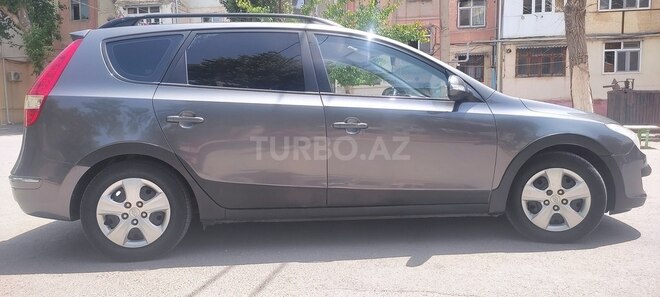 Hyundai i30 2008, 226,000 km - 1.6 л - Sumqayıt
