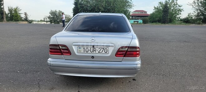 Mercedes E 270 2000, 512,470 km - 2.7 л - Ağcabədi