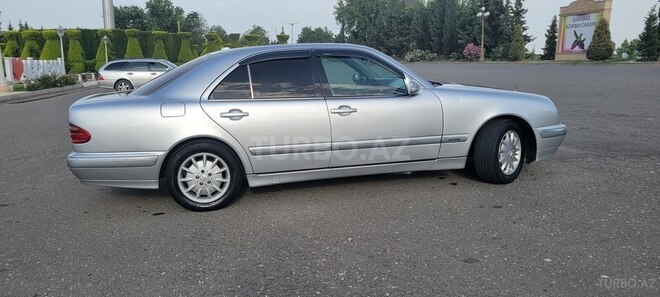 Mercedes E 270 2000, 512,470 km - 2.7 л - Ağcabədi