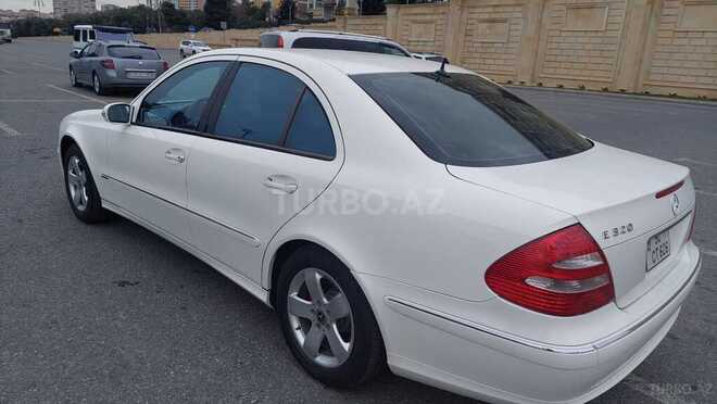 Mercedes E 320 2002, 177,000 km - 3.2 l - Bakı