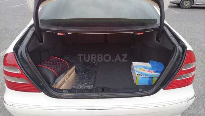 Mercedes E 320 2002, 177,000 km - 3.2 l - Bakı