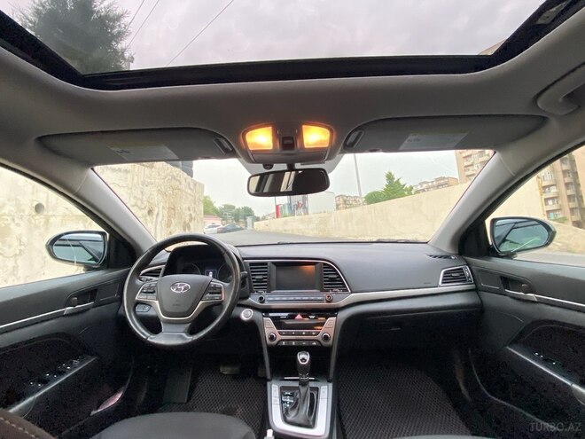 Hyundai Elantra 2017, 75,848 km - 2.0 л - Bakı