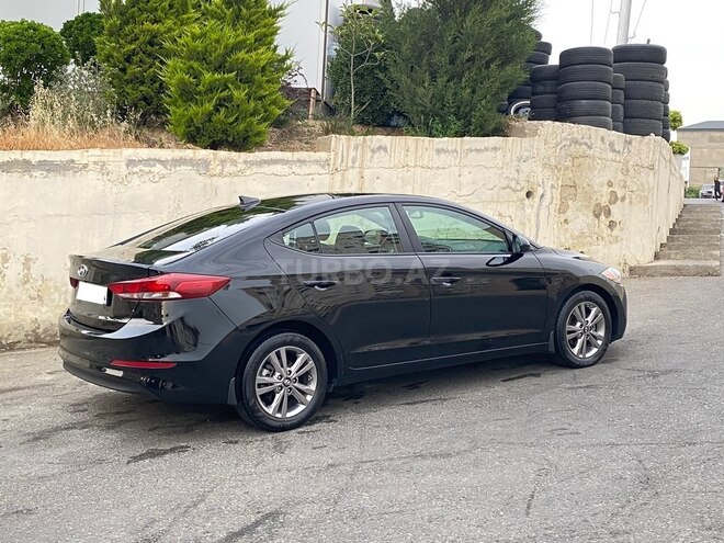 Hyundai Elantra 2017, 75,848 km - 2.0 л - Bakı