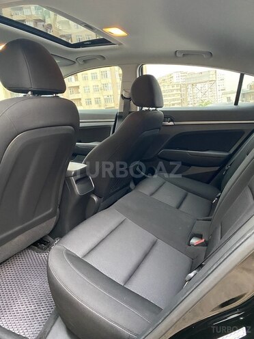Hyundai Elantra 2017, 75,848 km - 2.0 л - Bakı