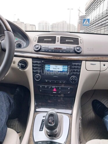 Mercedes E 320 2003, 386,000 km - 3.2 l - Bakı