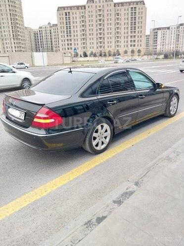 Mercedes E 320 2003, 386,000 km - 3.2 l - Bakı