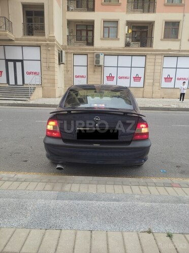 Opel Vectra 1998, 280,000 km - 1.6 л - Sumqayıt