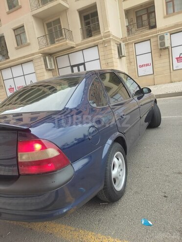 Opel Vectra 1998, 280,000 km - 1.6 л - Sumqayıt
