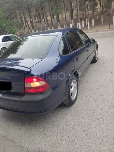 Opel Vectra 1998, 280,000 km - 1.6 л - Sumqayıt