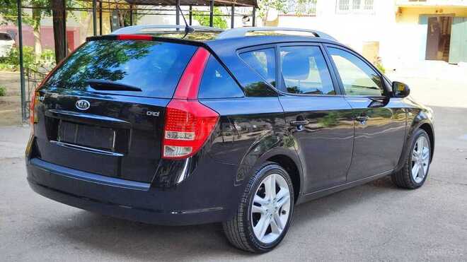 Kia Ceed 2011, 224,352 km - 1.6 l - Sumqayıt