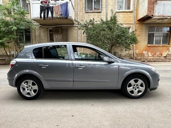 Opel Astra 2006, 218,150 km - 1.3 l - Bakı