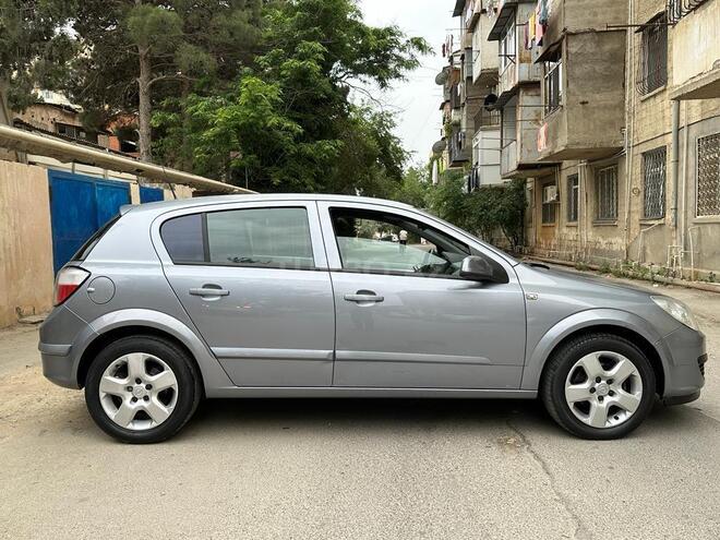 Opel Astra 2006, 218,150 km - 1.3 l - Bakı