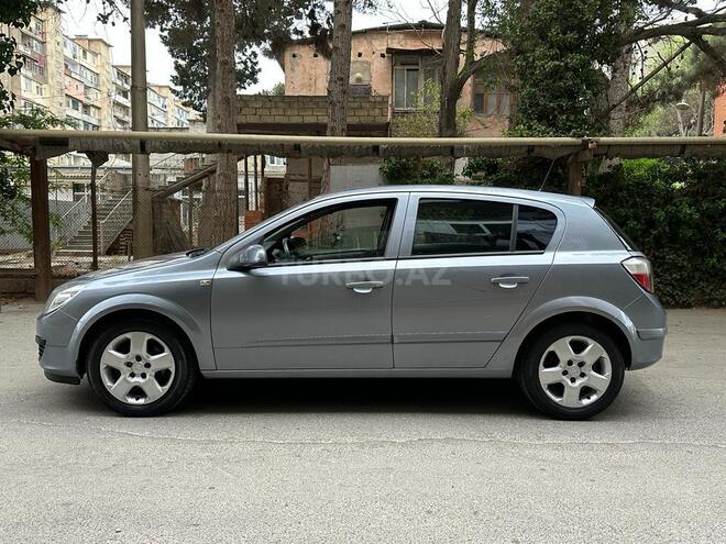 Opel Astra 2006, 218,150 km - 1.3 l - Bakı