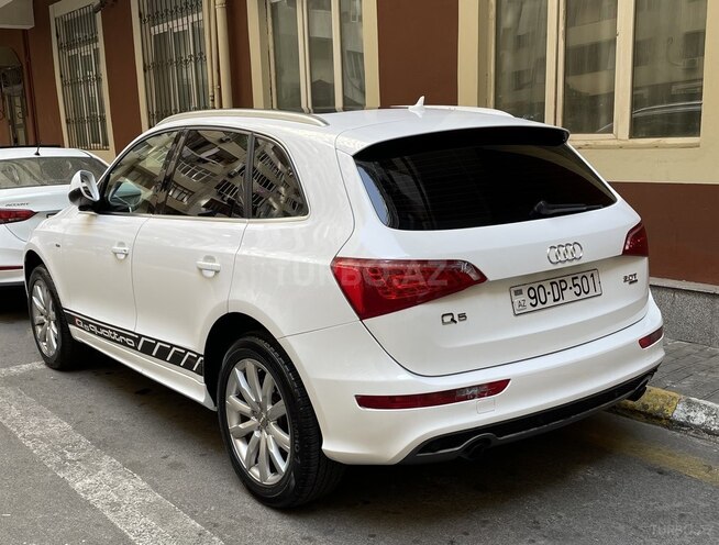 Audi Q5 2010, 120,550 km - 2.0 l - Bakı
