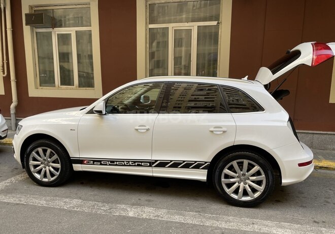 Audi Q5 2010, 120,550 km - 2.0 l - Bakı