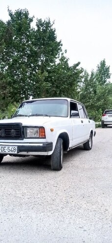 LADA (VAZ) 2107 2006, 91,635 km - 1.6 l - Salyan