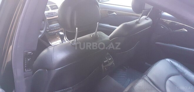 Mercedes E 220 2002, 278,000 km - 2.2 l - Bakı
