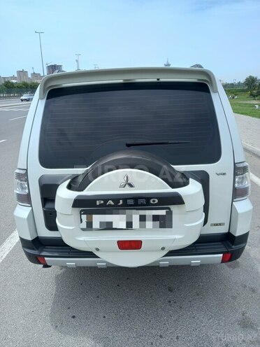 Mitsubishi Pajero 2007, 226,000 km - 3.0 l - Bakı