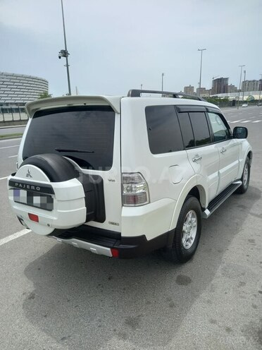 Mitsubishi Pajero 2007, 226,000 km - 3.0 l - Bakı