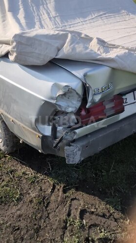 Mercedes 190 1991, 382,000 km - 2.3 l - Ağdaş