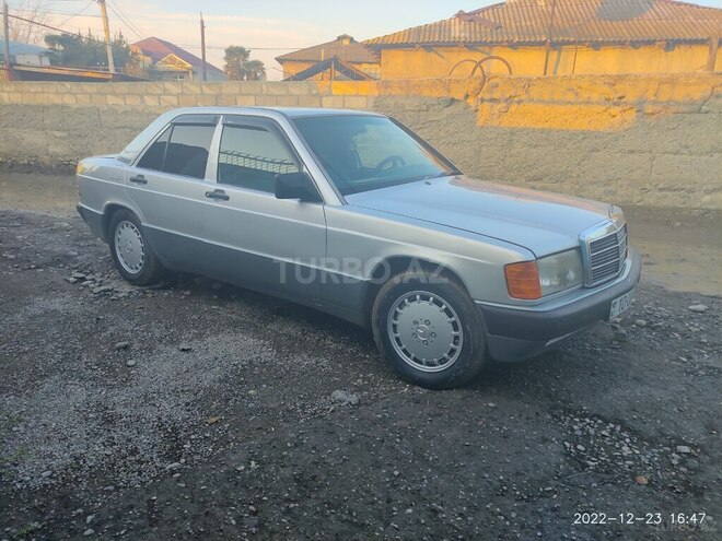 Mercedes 190 1991, 382,000 km - 2.3 l - Ağdaş