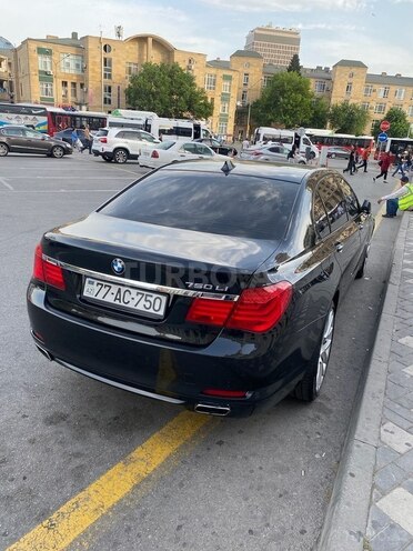 BMW 750 2011, 246,000 km - 4.4 l - Bakı
