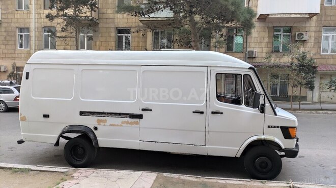 Mercedes 410 D 1991, 299,999 km - 2.9 л - Bakı