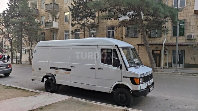 Mercedes 410 D 1991, 299,999 km - 2.9 л - Bakı