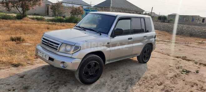 Mitsubishi Pajero io 1999, 235,000 km - 1.8 л - Sumqayıt