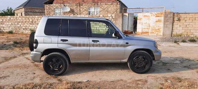 Mitsubishi Pajero io 1999, 235,000 km - 1.8 л - Sumqayıt