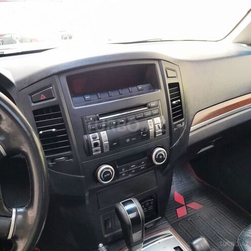 Mitsubishi Pajero 2008, 212,100 km - 3.0 l - Bakı