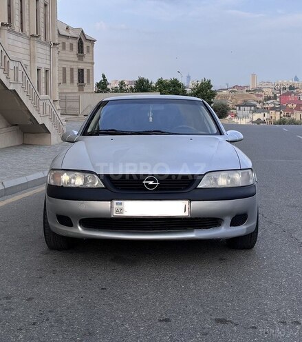 Opel Vectra 1996, 295,000 km - 1.6 l - Bakı