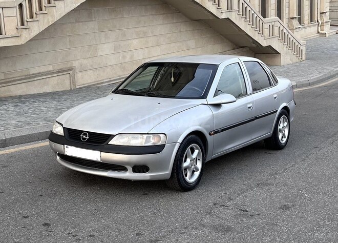 Opel Vectra 1996, 295,000 km - 1.6 l - Bakı
