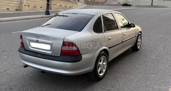 Opel Vectra 1996, 295,000 km - 1.6 l - Bakı