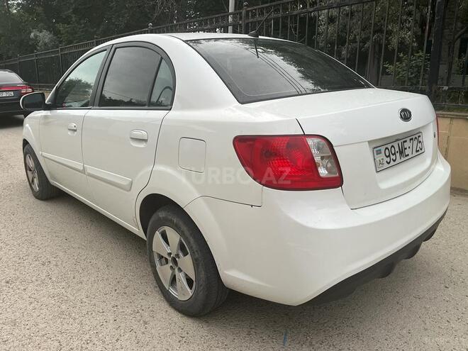 Kia Rio 2011, 296,500 km - 1.4 l - Bakı
