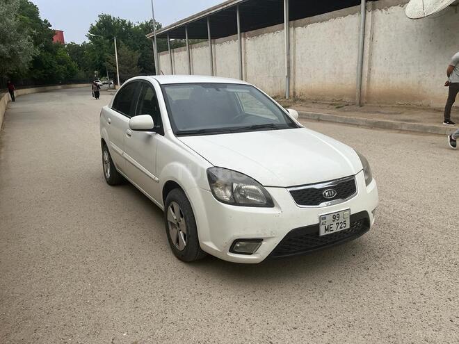 Kia Rio 2011, 296,500 km - 1.4 l - Bakı