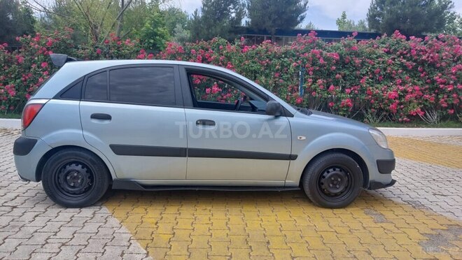 Kia Rio 2005, 280,000 km - 1.4 l - Xırdalan