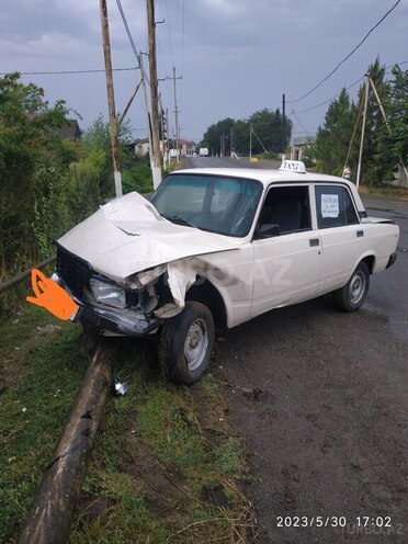 LADA (VAZ) 2107 1997, 25,000 km - 1.5 l - Astara