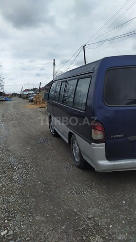 Hyundai H 100 1997, 200,000 km - 2.5 l - Quba