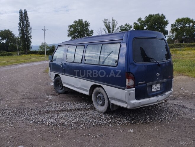 Hyundai H 100 1997, 200,000 km - 2.5 l - Quba